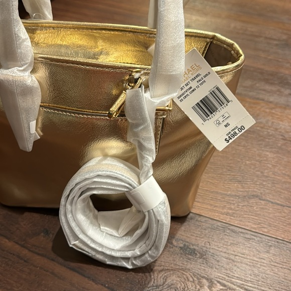 MICHAEL Michael Kors NWT Jet Set Metallic Pale Gold Tote and Crossbody Bag. - Picture 12 of 12